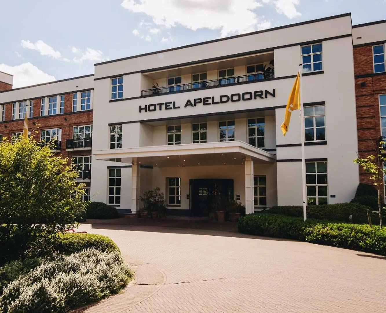 Overnachten in Nederland: 7 Koppelshotels Vergeleken