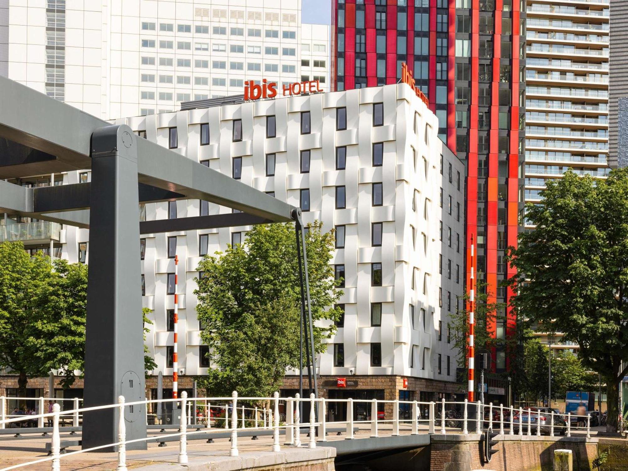 15 Airport Hotels bij Museum Oud-Overschie die het Waard Zijn