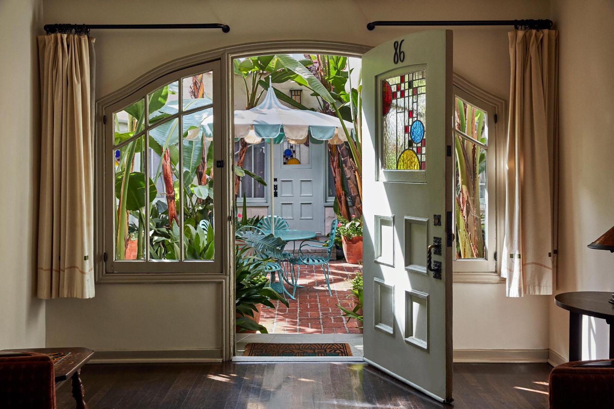 2 Slimme Gezinshotels bij Hollywood Entertainment Museum